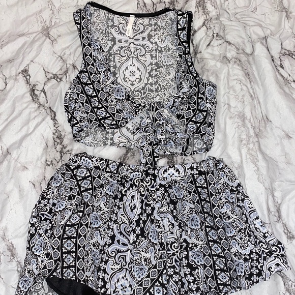 Two Piece Short Set - Picture 1 of 1